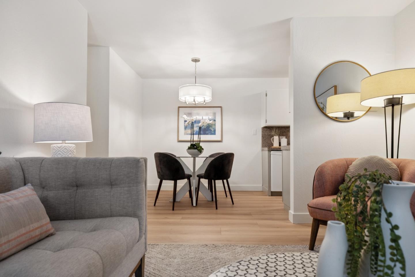 Detail Gallery Image 5 of 32 For 415 Piccadilly Pl #3,  San Bruno,  CA 94066 - 2 Beds | 1 Baths