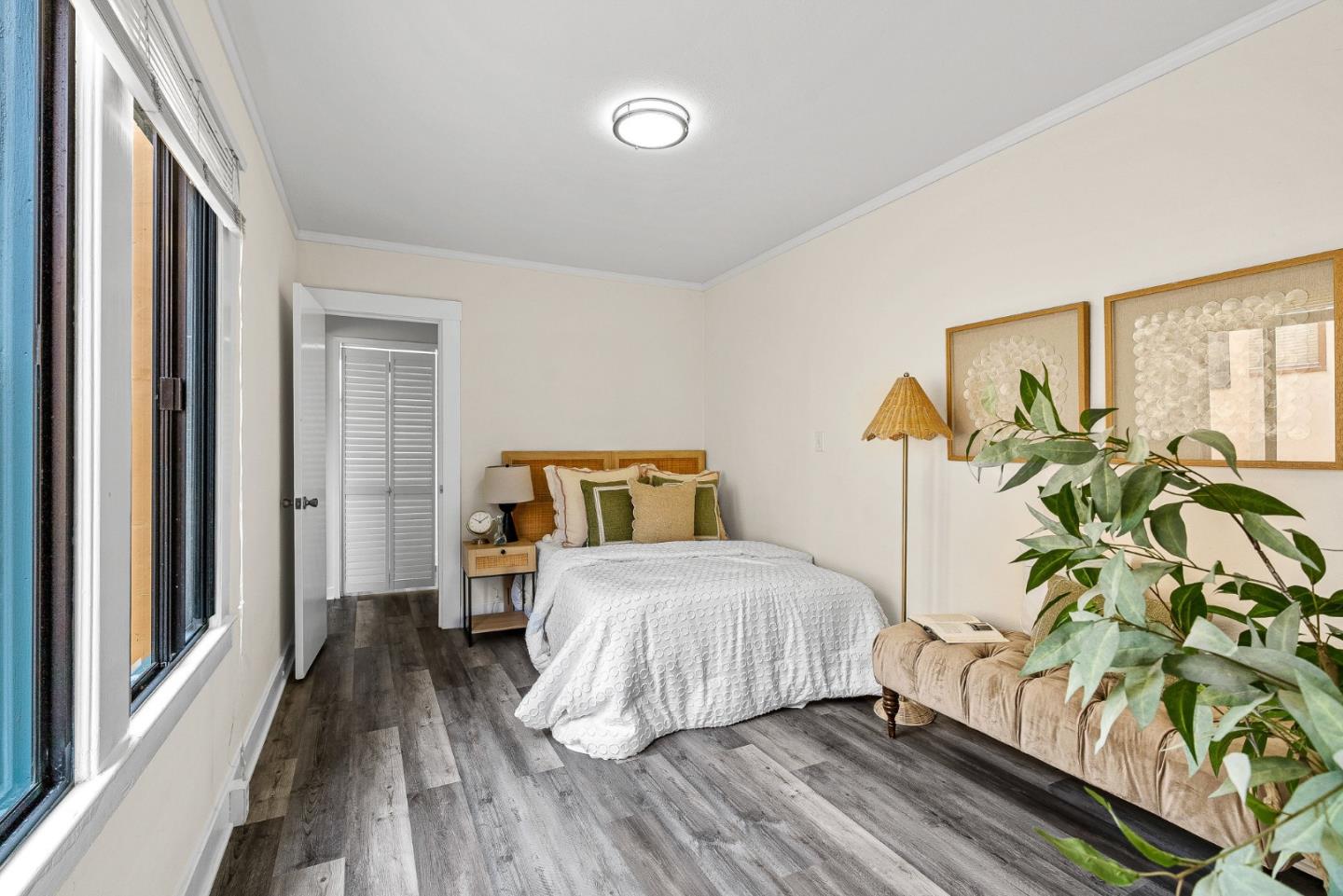 Detail Gallery Image 18 of 29 For 106 Forest Ave, Pacific Grove,  CA 93950 - 2 Beds | 1 Baths
