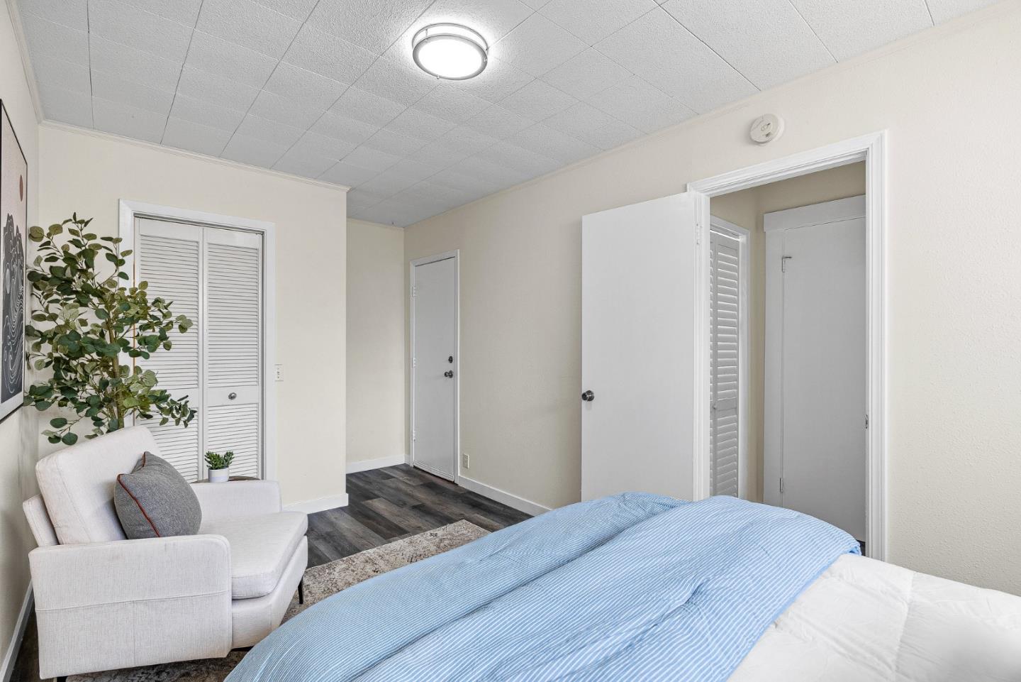 Detail Gallery Image 21 of 29 For 106 Forest Ave, Pacific Grove,  CA 93950 - 2 Beds | 1 Baths