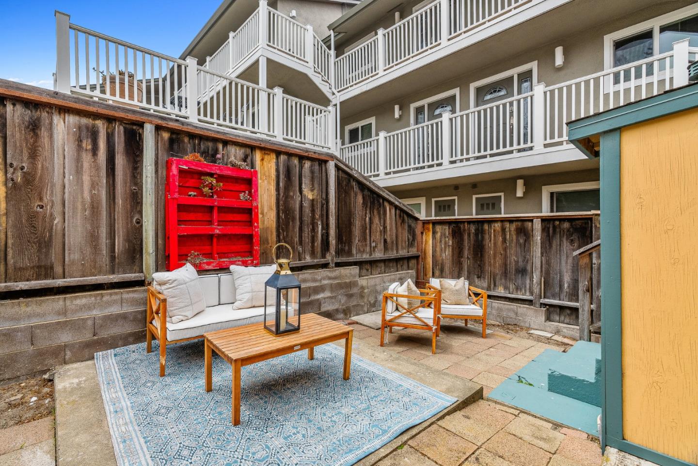 Detail Gallery Image 24 of 29 For 106 Forest Ave, Pacific Grove,  CA 93950 - 2 Beds | 1 Baths