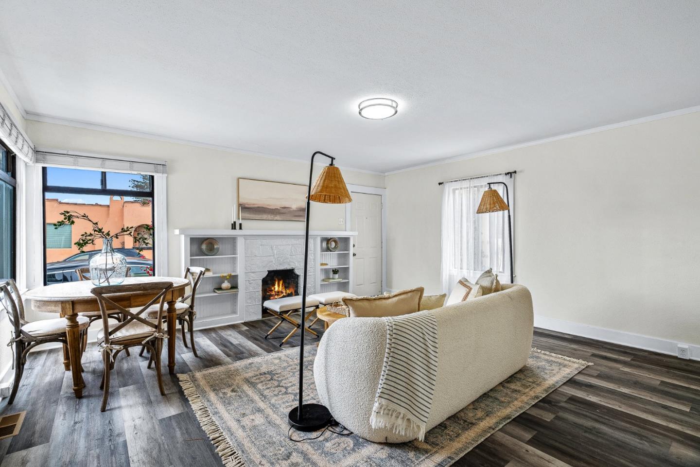 Detail Gallery Image 9 of 29 For 106 Forest Ave, Pacific Grove,  CA 93950 - 2 Beds | 1 Baths