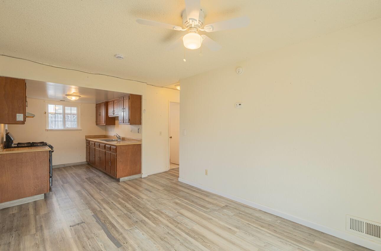 Detail Gallery Image 6 of 30 For 491 Tuttle Ave, Watsonville,  CA 95076 - 2 Beds | 2 Baths