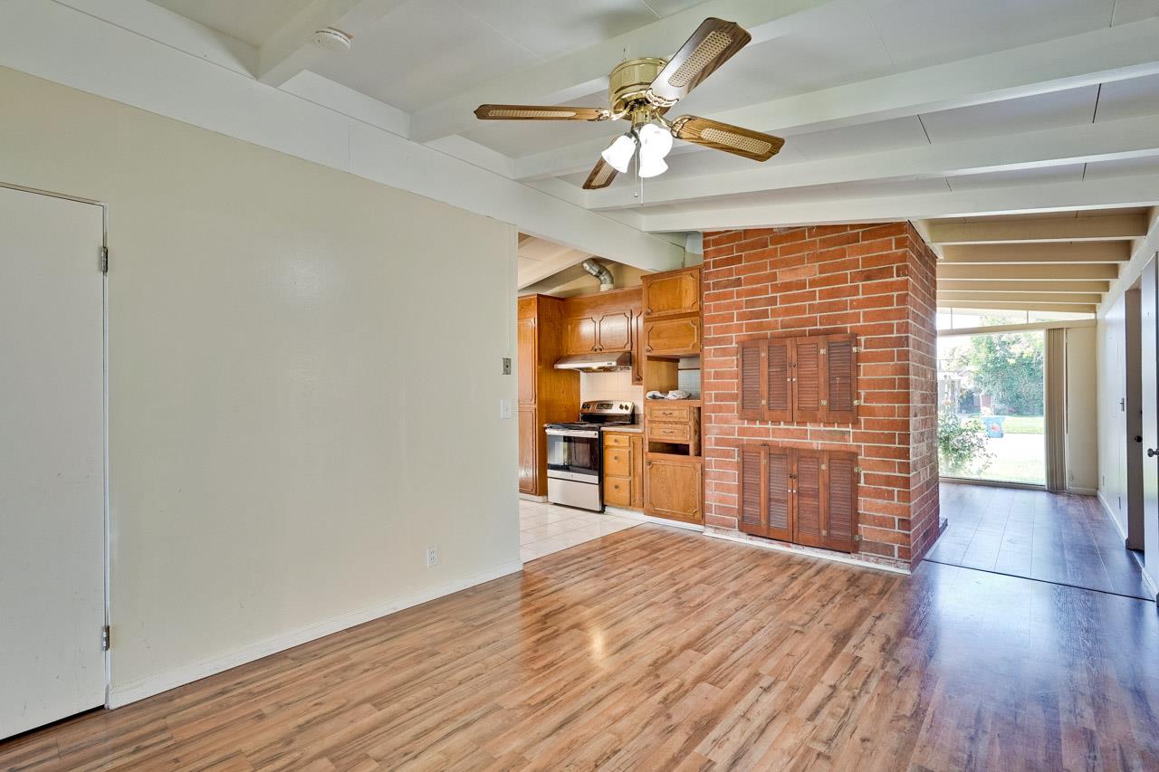 Detail Gallery Image 13 of 25 For 18761 Hanna Dr, Cupertino,  CA 95014 - 3 Beds | 2 Baths