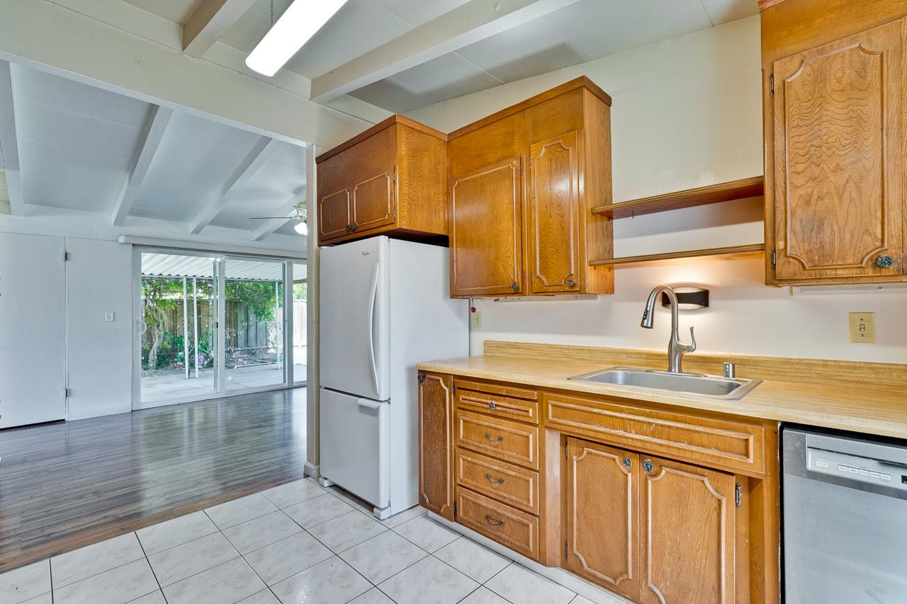 Detail Gallery Image 16 of 25 For 18761 Hanna Dr, Cupertino,  CA 95014 - 3 Beds | 2 Baths