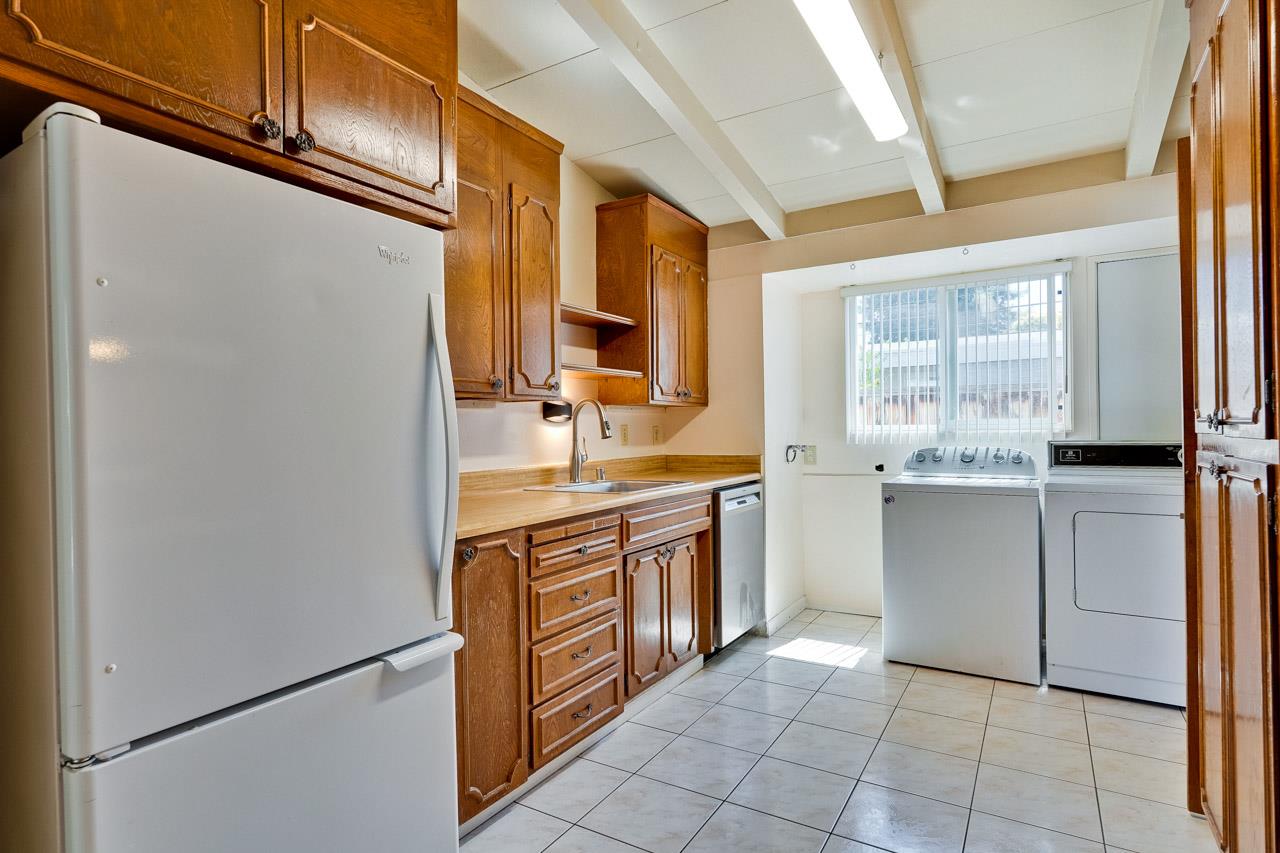 Detail Gallery Image 17 of 25 For 18761 Hanna Dr, Cupertino,  CA 95014 - 3 Beds | 2 Baths
