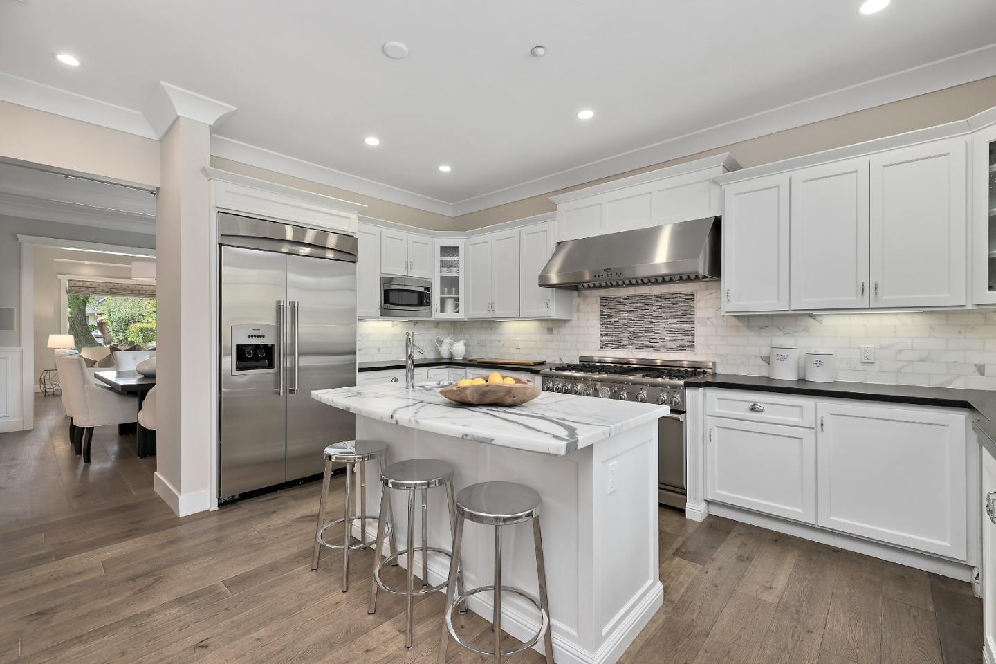 Detail Gallery Image 10 of 41 For 1260 Sherman Ave, Menlo Park,  CA 94025 - 4 Beds | 4 Baths