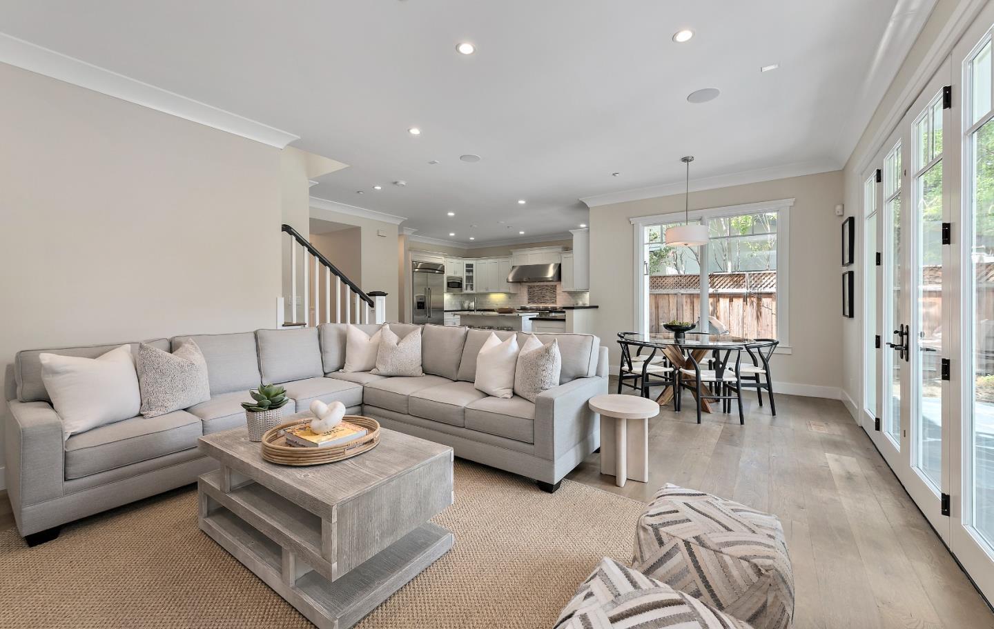 Detail Gallery Image 18 of 41 For 1260 Sherman Ave, Menlo Park,  CA 94025 - 4 Beds | 4 Baths