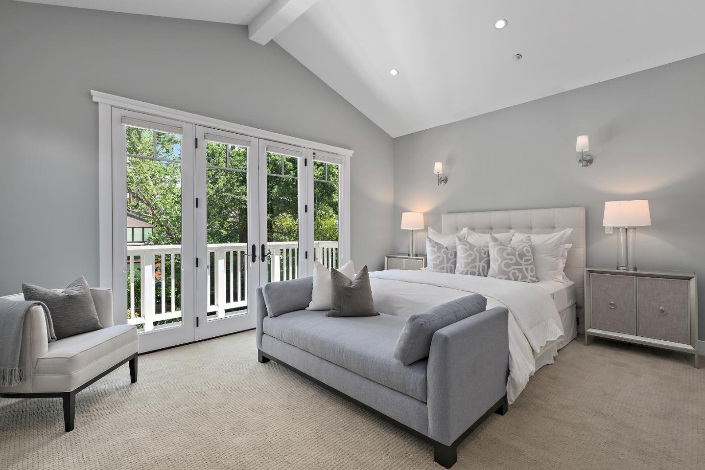 Detail Gallery Image 28 of 41 For 1260 Sherman Ave, Menlo Park,  CA 94025 - 4 Beds | 4 Baths