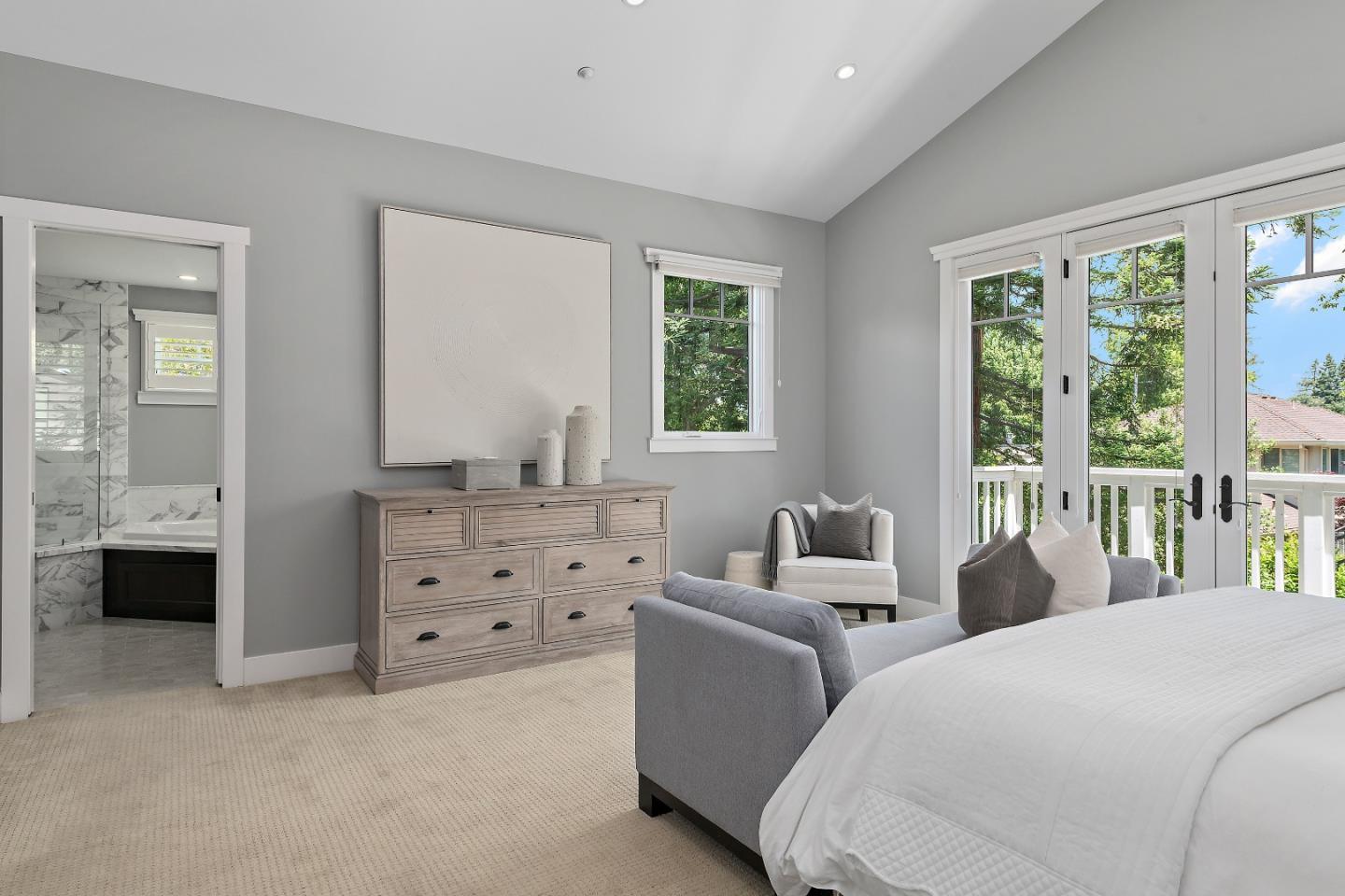 Detail Gallery Image 29 of 41 For 1260 Sherman Ave, Menlo Park,  CA 94025 - 4 Beds | 4 Baths