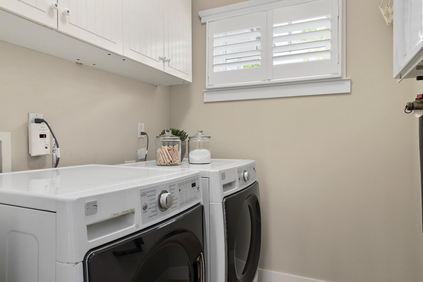 Detail Gallery Image 34 of 41 For 1260 Sherman Ave, Menlo Park,  CA 94025 - 4 Beds | 4 Baths