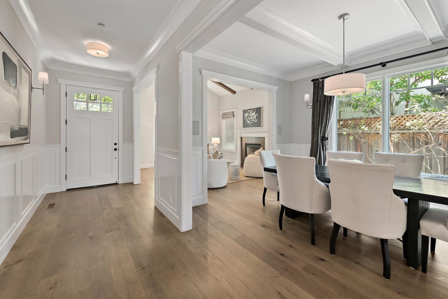 Detail Gallery Image 4 of 41 For 1260 Sherman Ave, Menlo Park,  CA 94025 - 4 Beds | 4 Baths