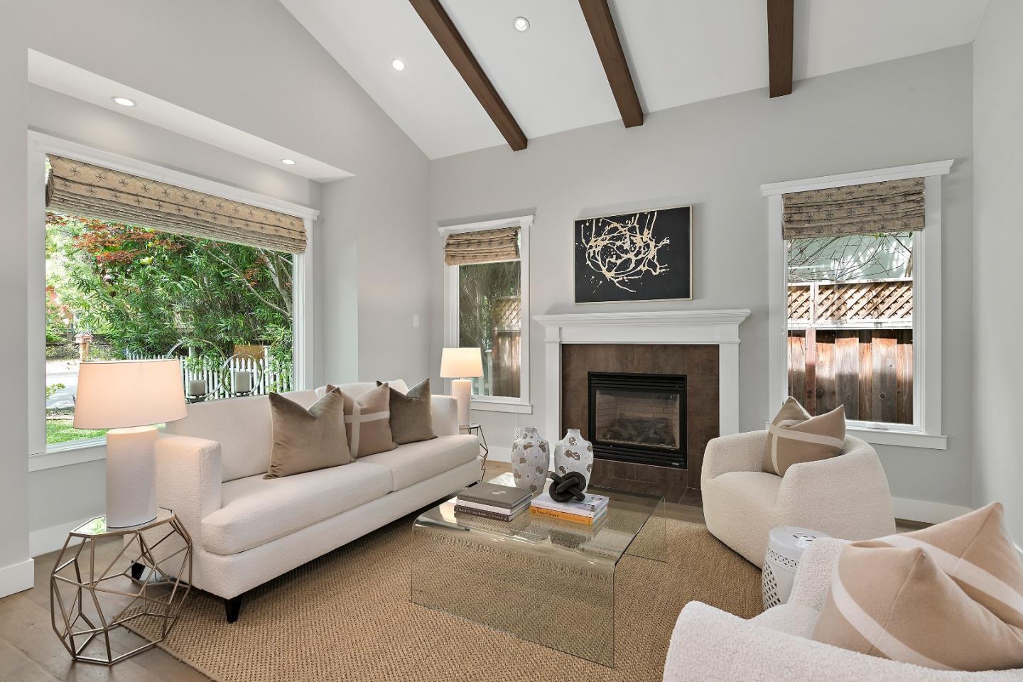 Detail Gallery Image 5 of 41 For 1260 Sherman Ave, Menlo Park,  CA 94025 - 4 Beds | 4 Baths