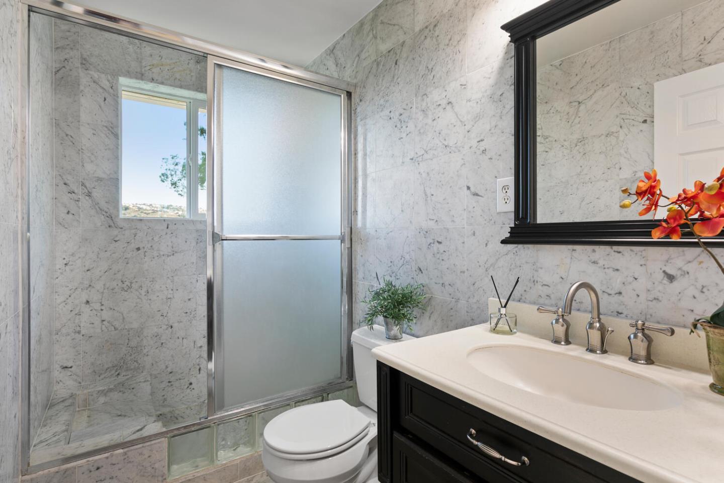 Detail Gallery Image 16 of 47 For 1735 Terrace Dr, Belmont,  CA 94002 - 5 Beds | 4 Baths