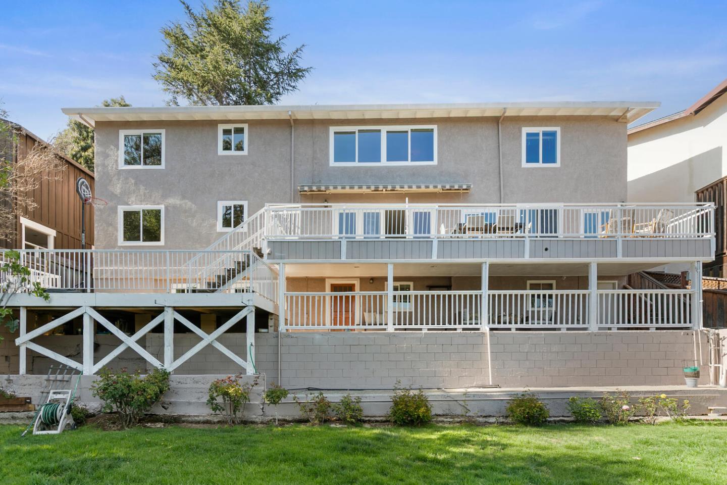 Detail Gallery Image 43 of 47 For 1735 Terrace Dr, Belmont,  CA 94002 - 5 Beds | 4 Baths