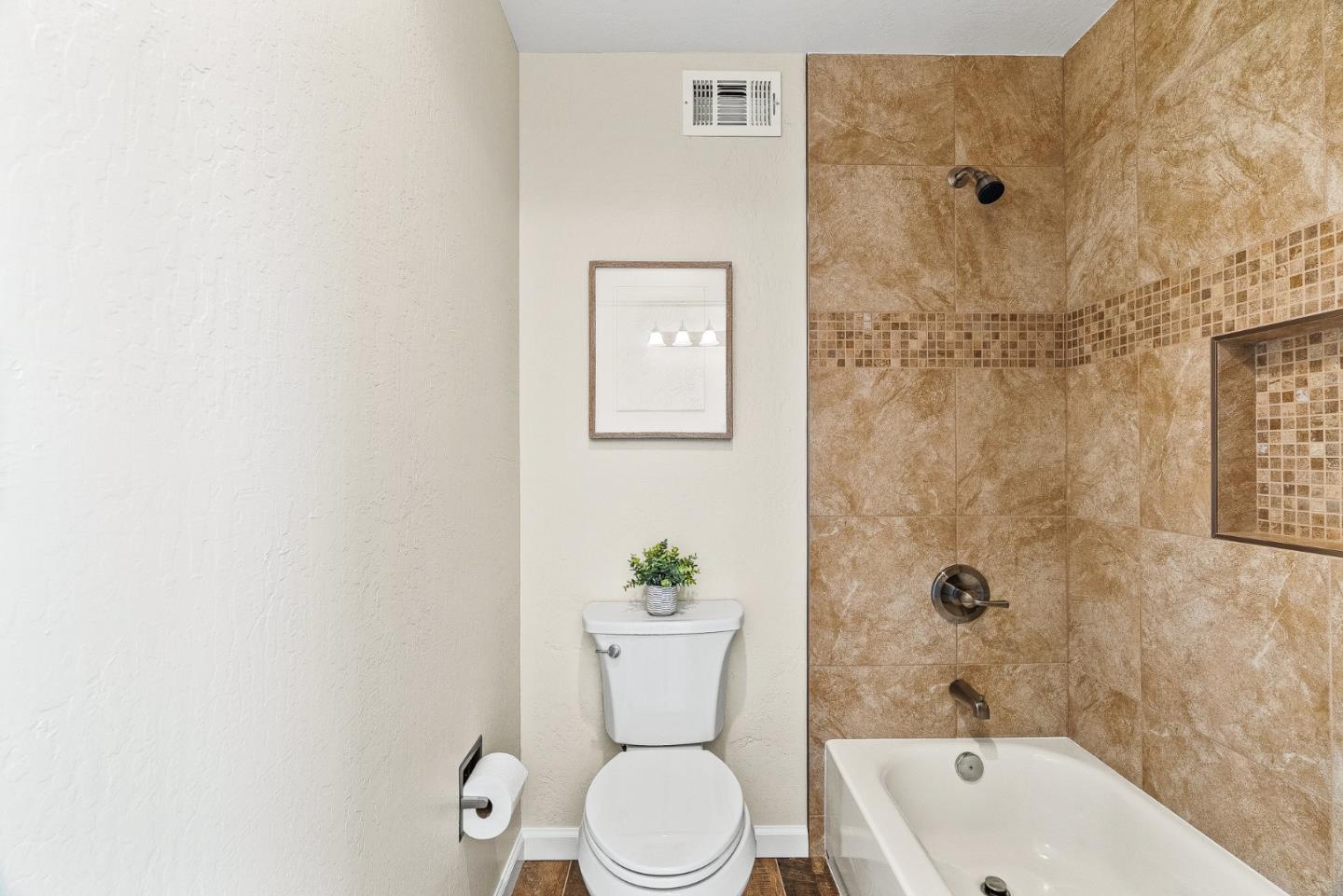 Detail Gallery Image 21 of 50 For 14510 Blossom Hill Rd, Los Gatos,  CA 95032 - 4 Beds | 2/1 Baths