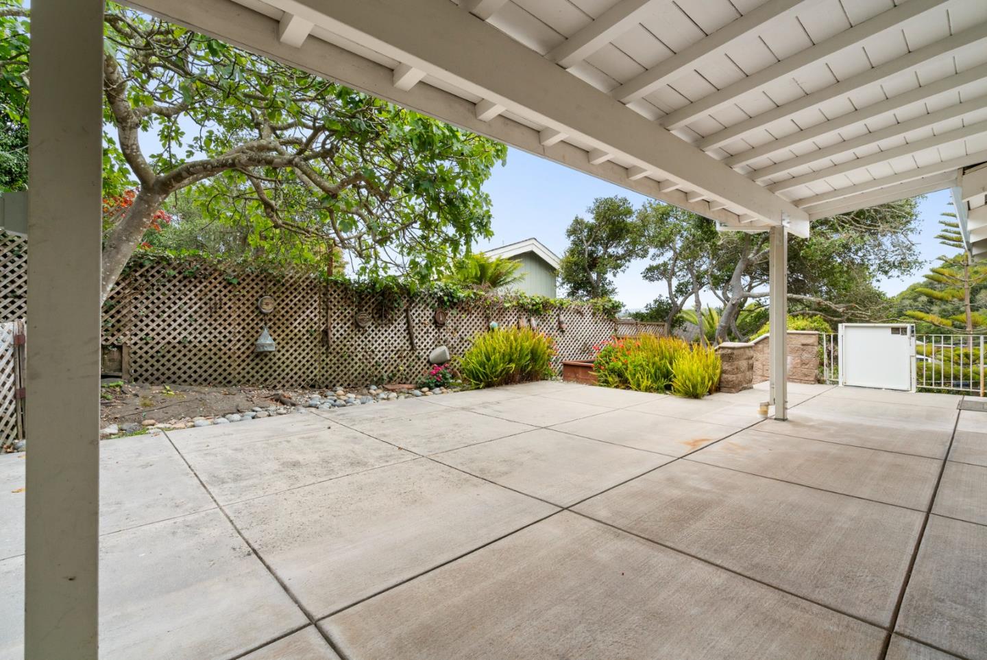 Detail Gallery Image 25 of 40 For 254 Aptos Beach Dr, Aptos,  CA 95003 - 3 Beds | 2/1 Baths