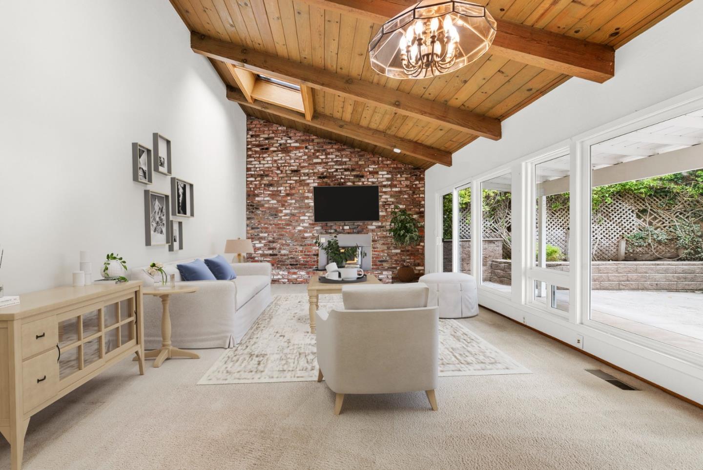 Detail Gallery Image 5 of 40 For 254 Aptos Beach Dr, Aptos,  CA 95003 - 3 Beds | 2/1 Baths