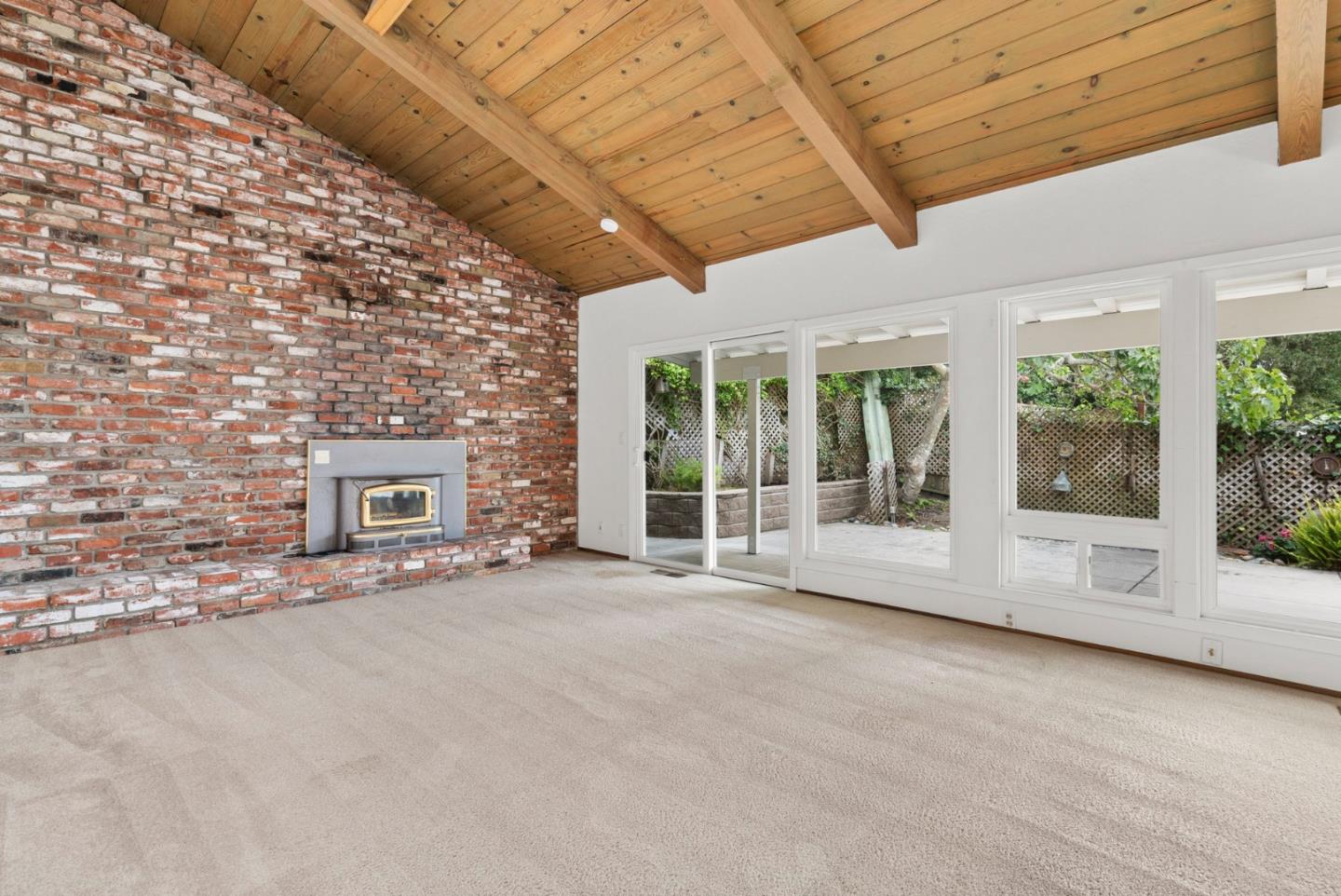 Detail Gallery Image 6 of 40 For 254 Aptos Beach Dr, Aptos,  CA 95003 - 3 Beds | 2/1 Baths