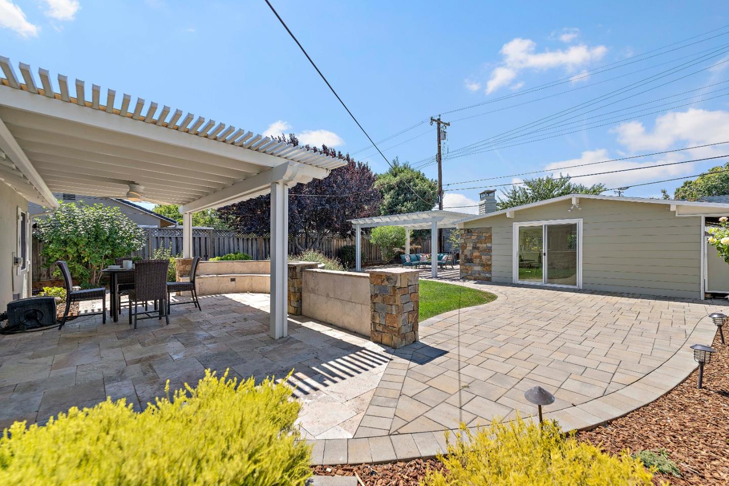Detail Gallery Image 22 of 44 For 986 Maryann Dr, Santa Clara,  CA 95050 - 3 Beds | 1 Baths