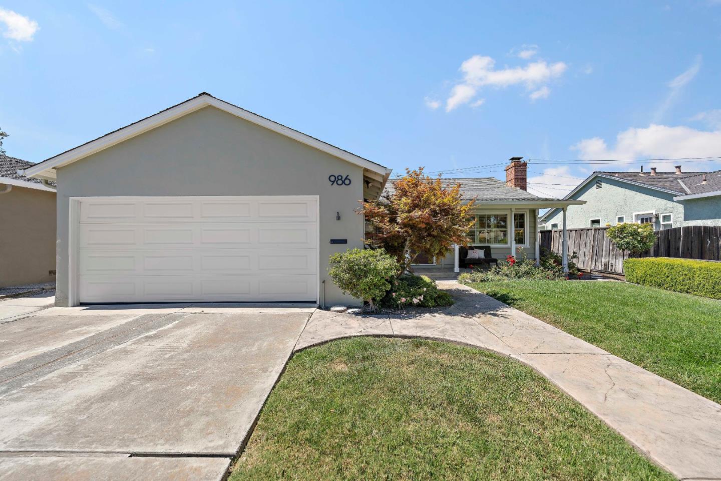 Detail Gallery Image 3 of 44 For 986 Maryann Dr, Santa Clara,  CA 95050 - 3 Beds | 1 Baths