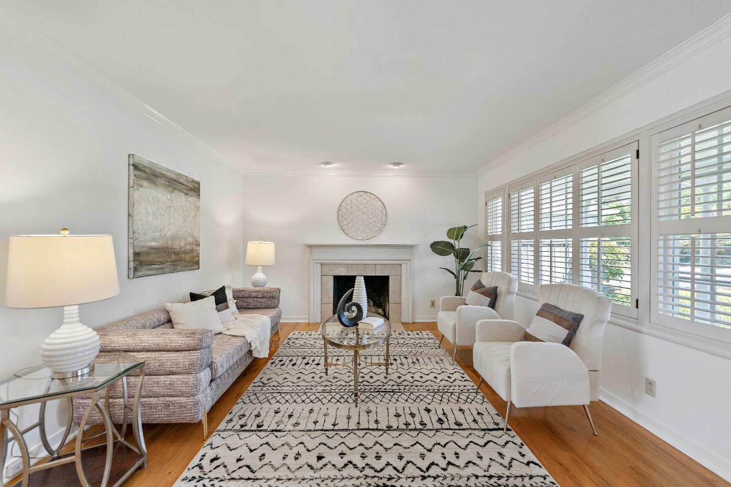 Detail Gallery Image 5 of 44 For 986 Maryann Dr, Santa Clara,  CA 95050 - 3 Beds | 1 Baths