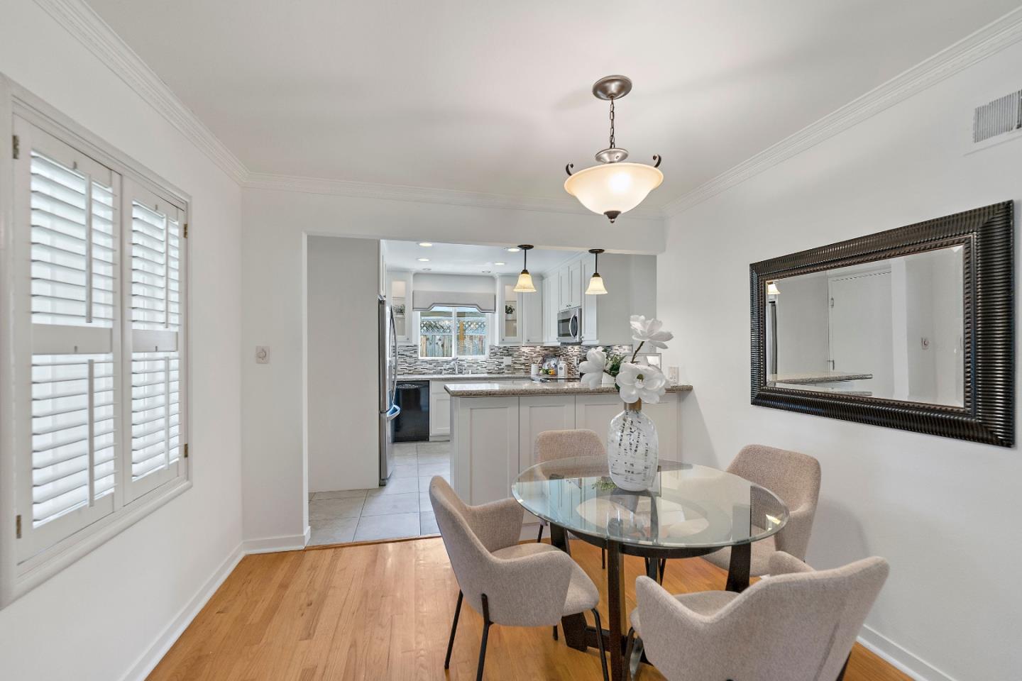 Detail Gallery Image 8 of 44 For 986 Maryann Dr, Santa Clara,  CA 95050 - 3 Beds | 1 Baths