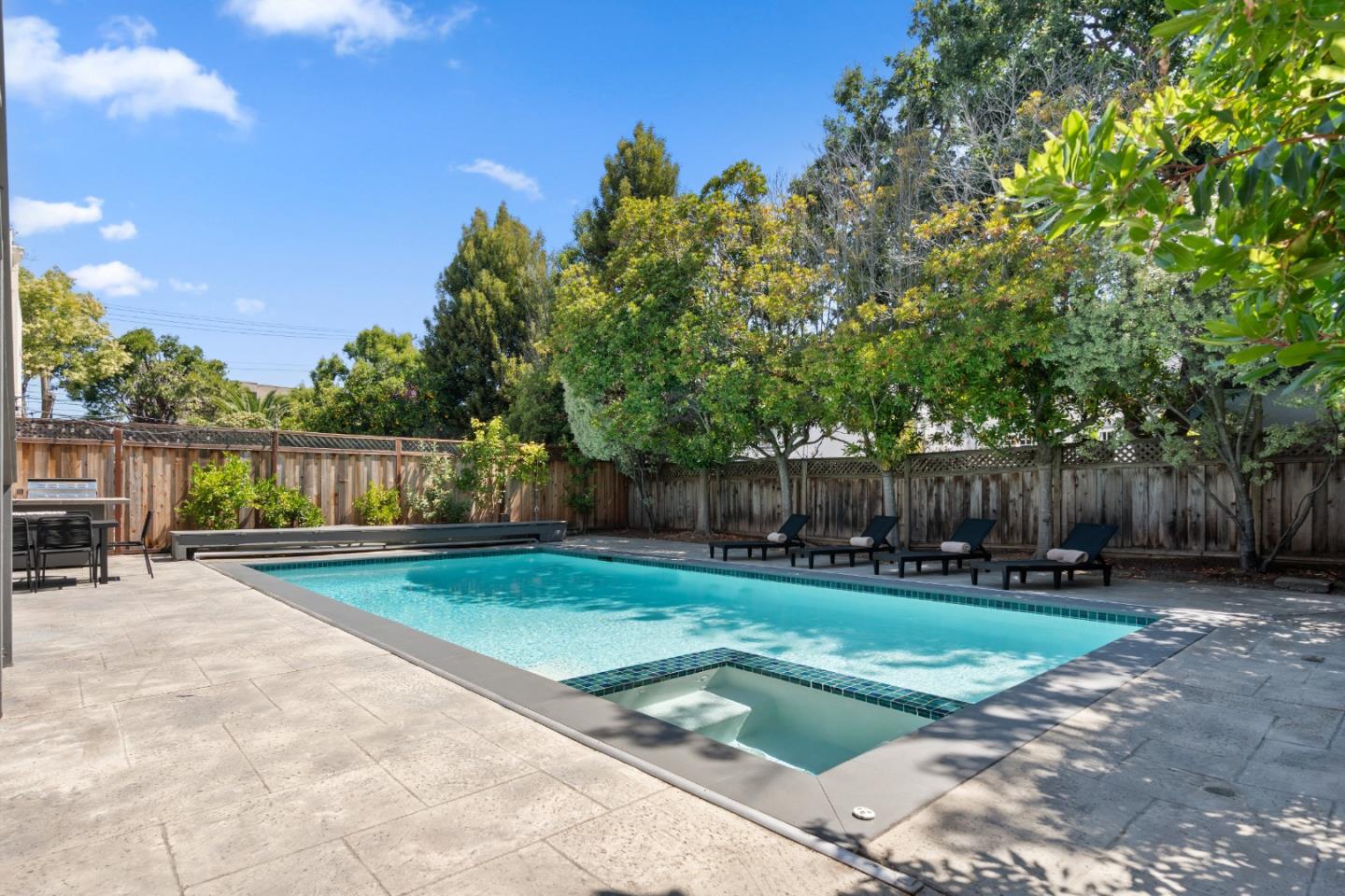 Detail Gallery Image 66 of 88 For 519 Francisco Dr, Burlingame,  CA 94010 - 4 Beds | 3 Baths
