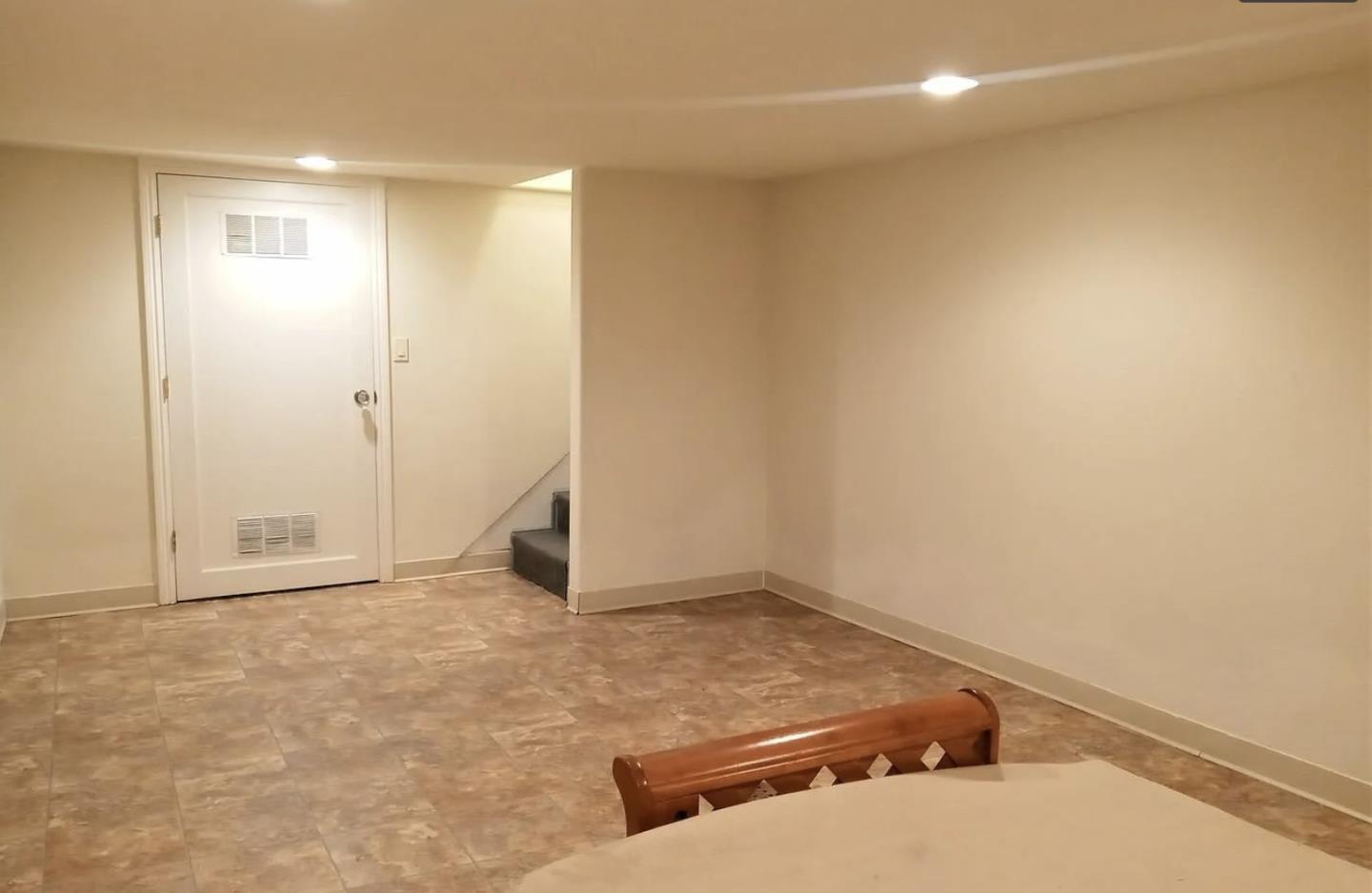 Detail Gallery Image 18 of 23 For 1315 Newport Ave, San Jose,  CA 95125 - 3 Beds | 2/35 Baths