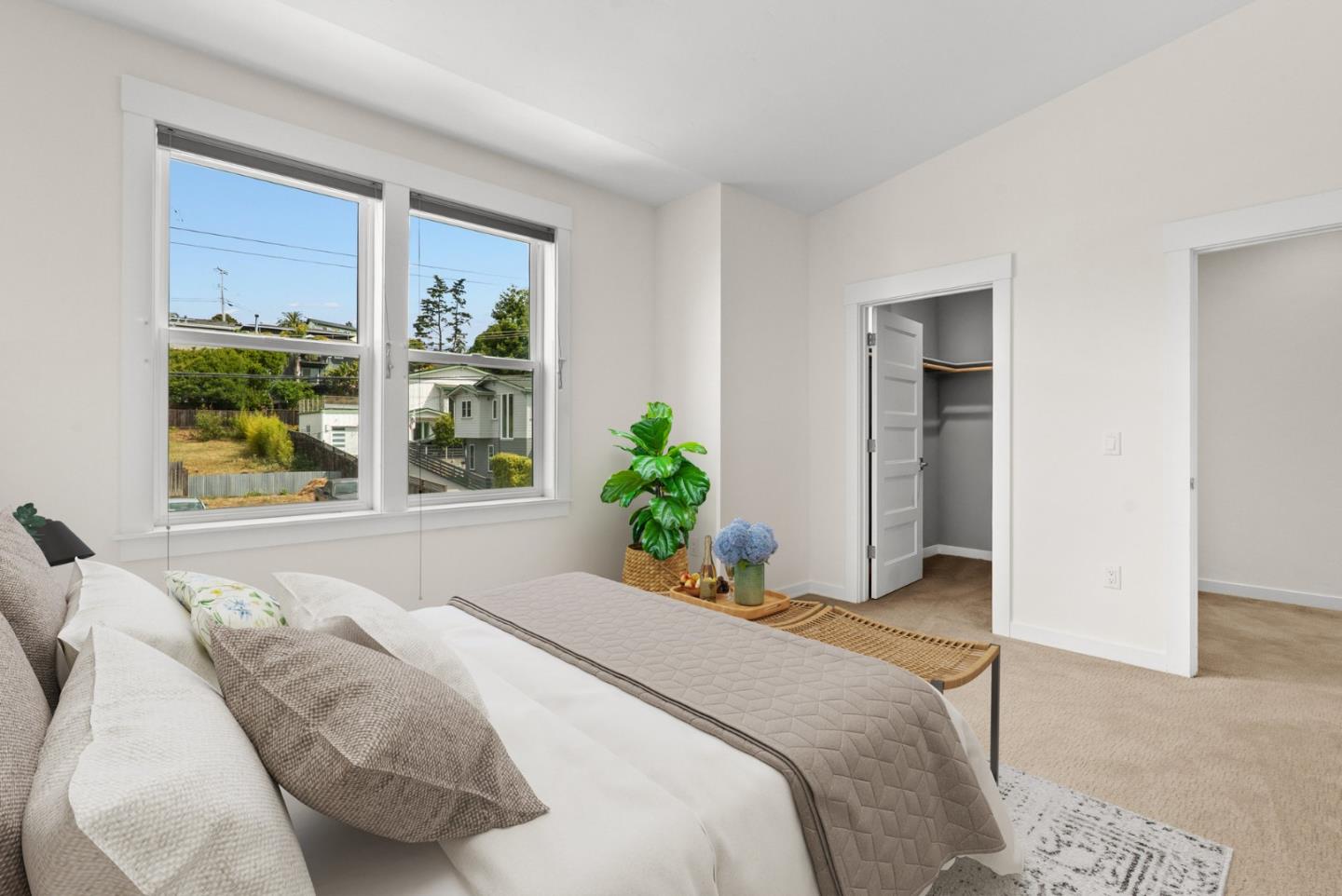 Detail Gallery Image 12 of 41 For 454 Granite Way, Aptos,  CA 95003 - 3 Beds | 2/1 Baths