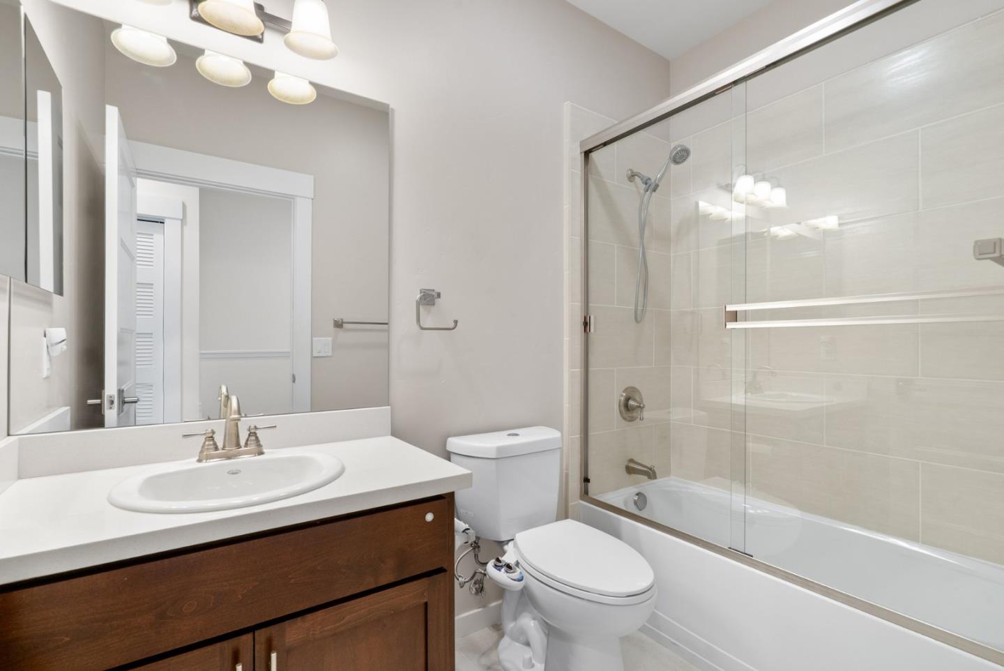 Detail Gallery Image 19 of 41 For 454 Granite Way, Aptos,  CA 95003 - 3 Beds | 2/1 Baths