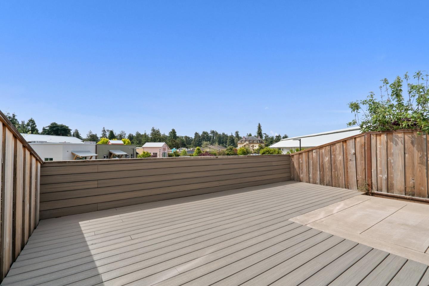 Detail Gallery Image 22 of 41 For 454 Granite Way, Aptos,  CA 95003 - 3 Beds | 2/1 Baths
