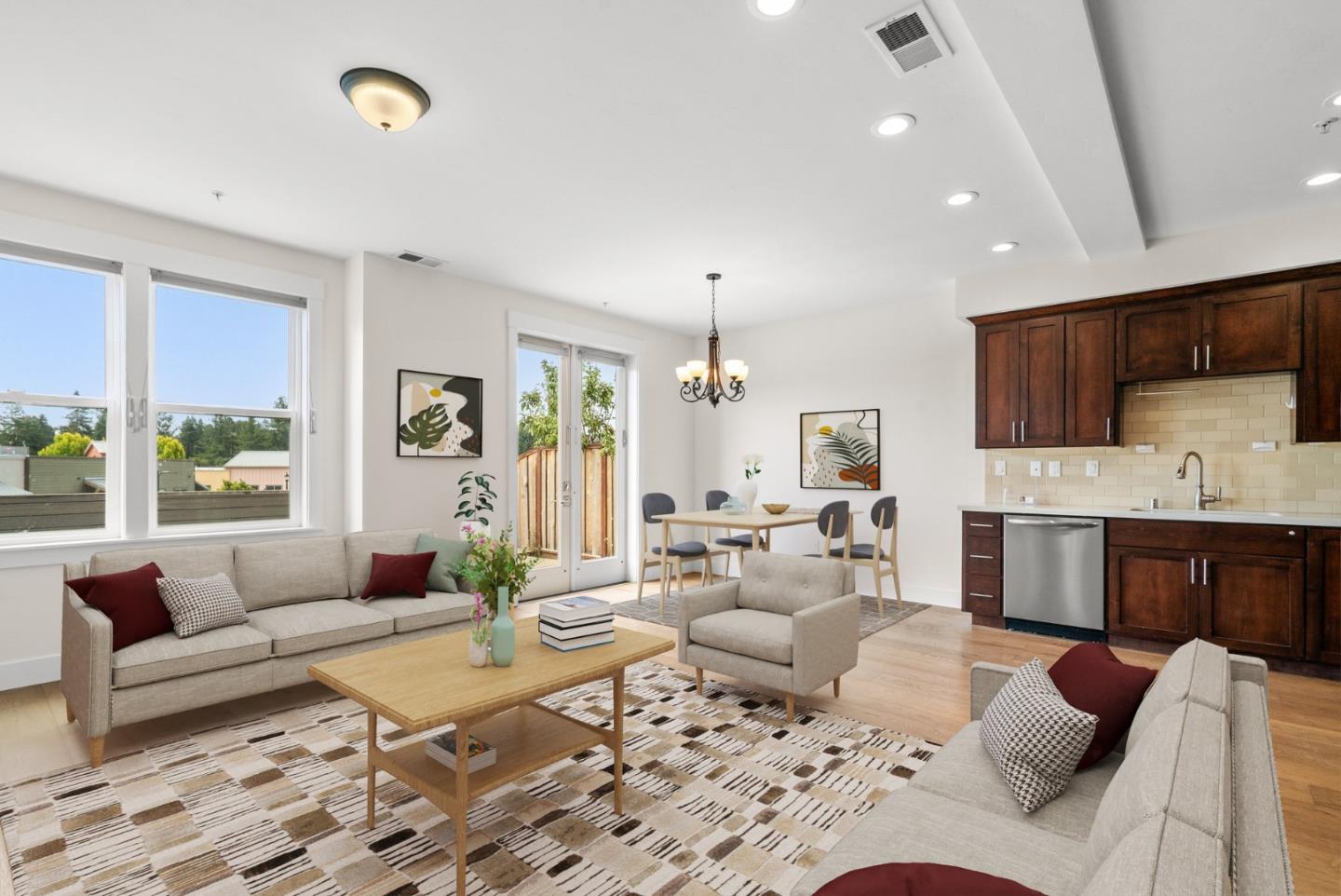 Detail Gallery Image 7 of 41 For 454 Granite Way, Aptos,  CA 95003 - 3 Beds | 2/1 Baths