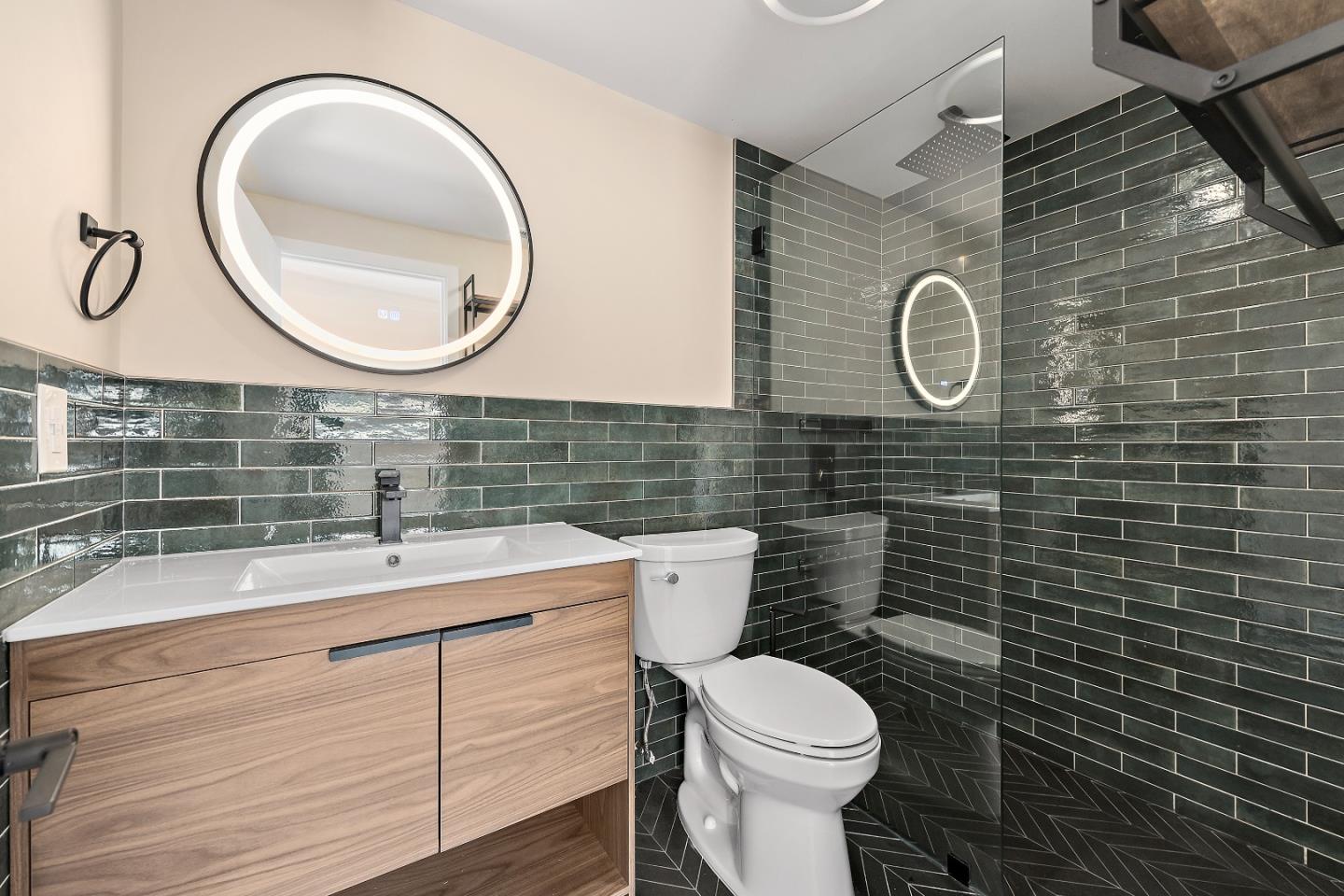 Detail Gallery Image 20 of 29 For 1820 Santa Cruz Ave, Menlo Park,  CA 94025 - 4 Beds | 3 Baths