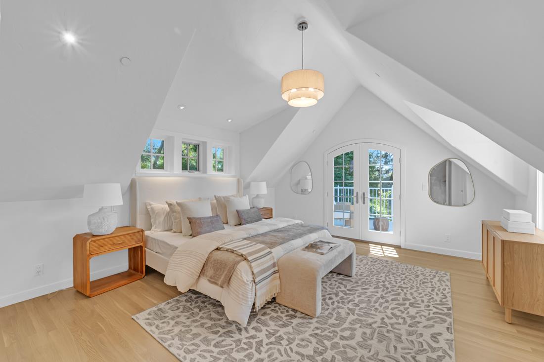 Detail Gallery Image 20 of 46 For 729 Concord Way, Burlingame,  CA 94010 - 3 Beds | 2/1 Baths