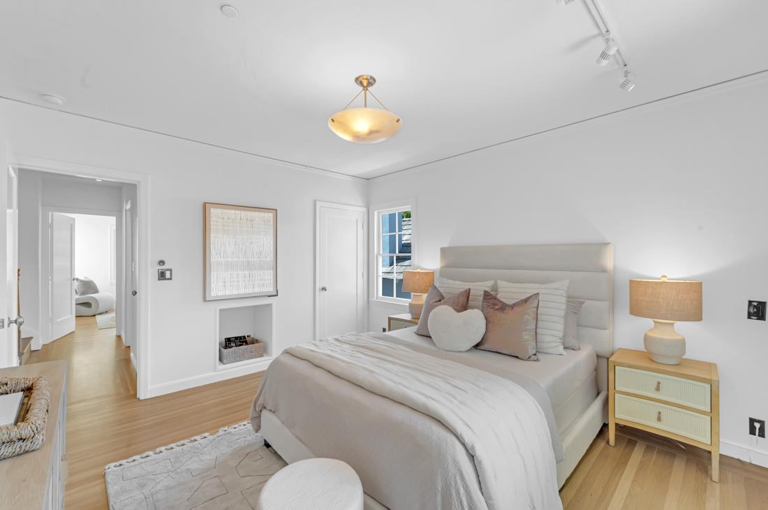 Detail Gallery Image 28 of 46 For 729 Concord Way, Burlingame,  CA 94010 - 3 Beds | 2/1 Baths