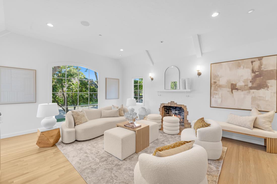 Detail Gallery Image 4 of 46 For 729 Concord Way, Burlingame,  CA 94010 - 3 Beds | 2/1 Baths
