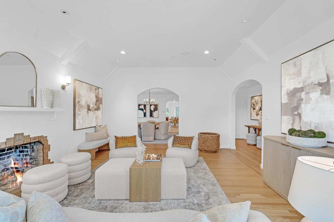 Detail Gallery Image 5 of 46 For 729 Concord Way, Burlingame,  CA 94010 - 3 Beds | 2/1 Baths