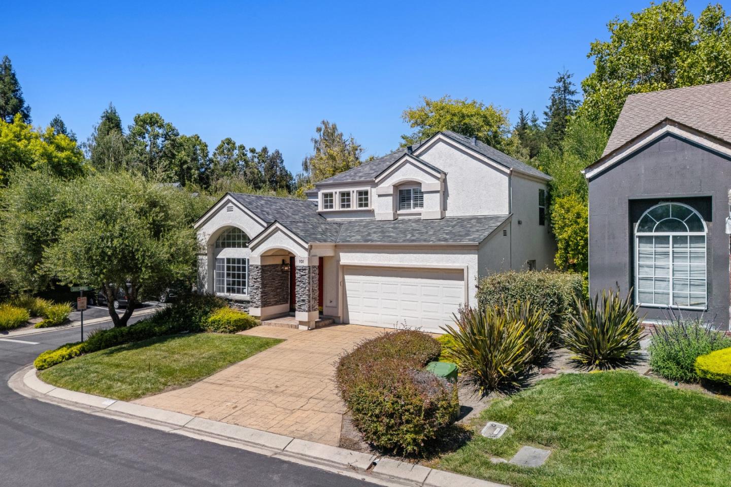 Detail Gallery Image 3 of 56 For 101 Elzer Dr, Scotts Valley,  CA 95066 - 4 Beds | 3 Baths