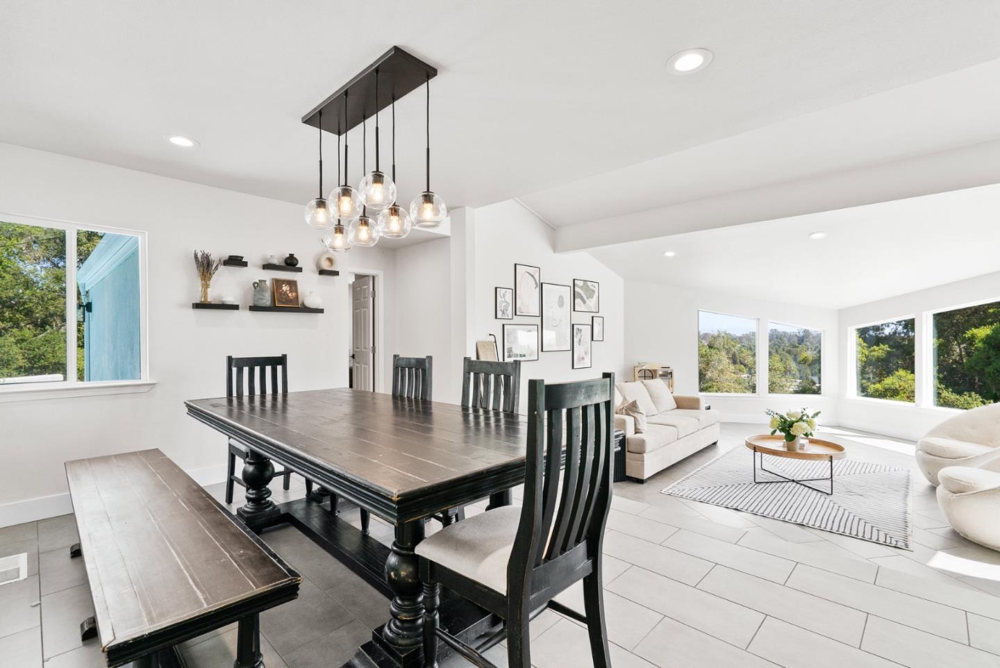Detail Gallery Image 11 of 78 For 532 Moonrise Ln, Aptos,  CA 95003 - 6 Beds | 4/1 Baths