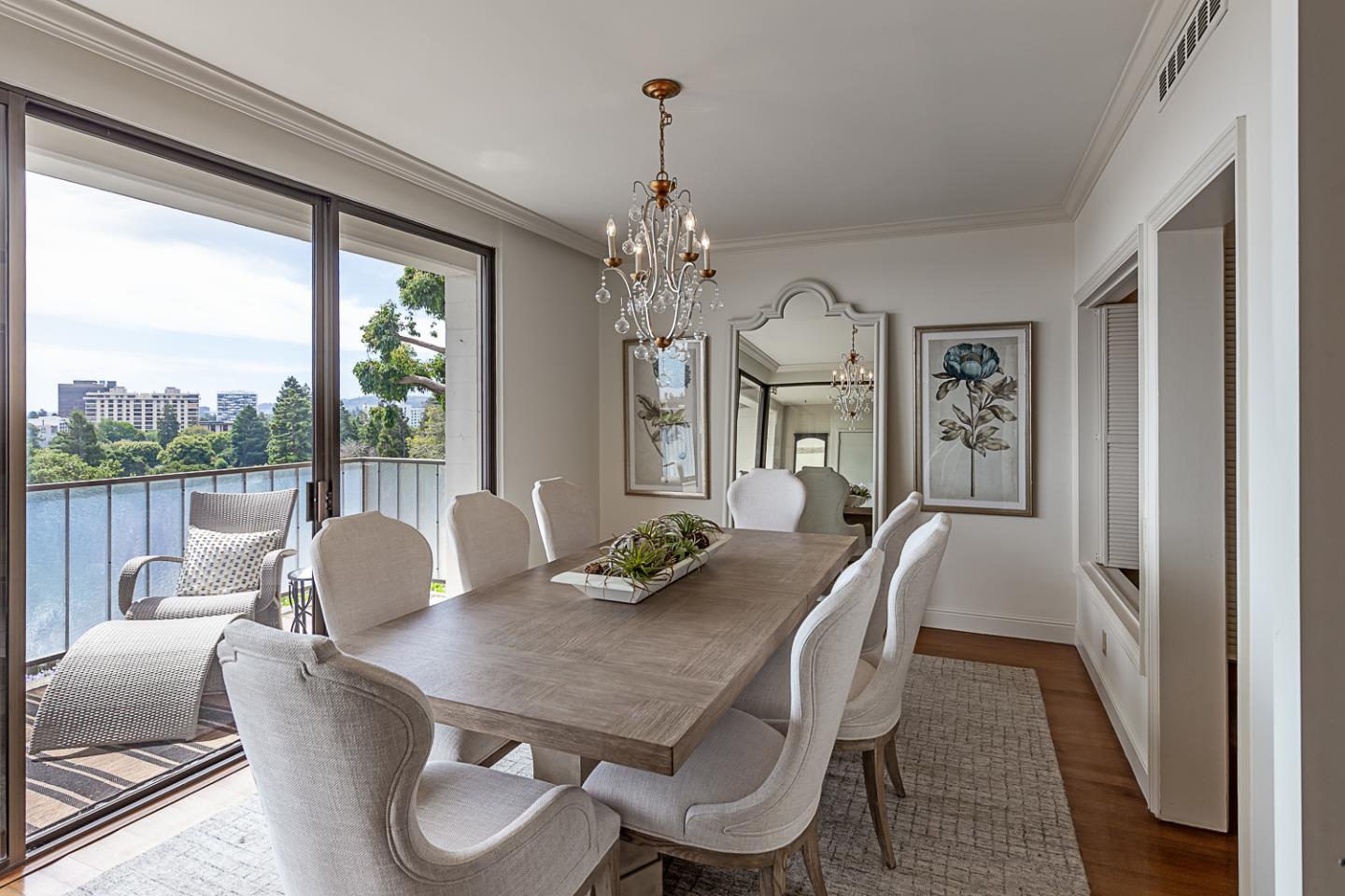 Detail Gallery Image 6 of 38 For 50 Mounds Rd #109,  San Mateo,  CA 94402 - 2 Beds | 2 Baths
