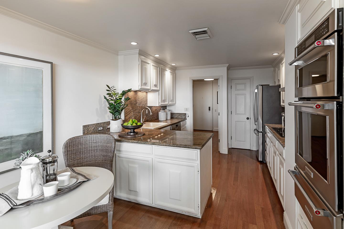 Detail Gallery Image 9 of 38 For 50 Mounds Rd #109,  San Mateo,  CA 94402 - 2 Beds | 2 Baths