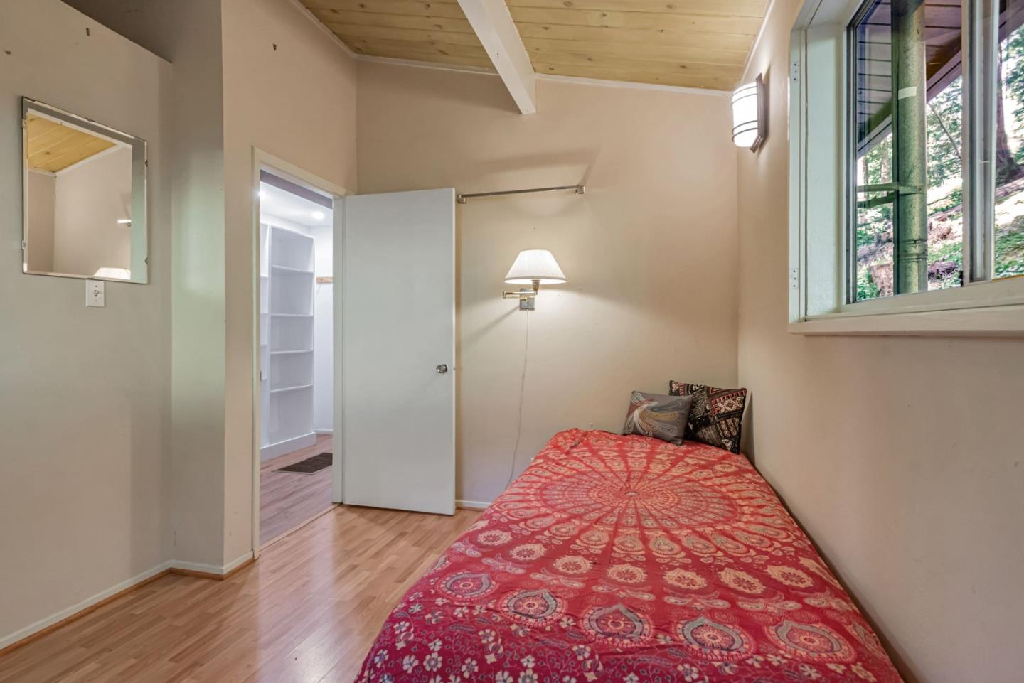 Detail Gallery Image 9 of 29 For 364 Redwood Ave, Pescadero,  CA 94060 - 2 Beds | 1 Baths
