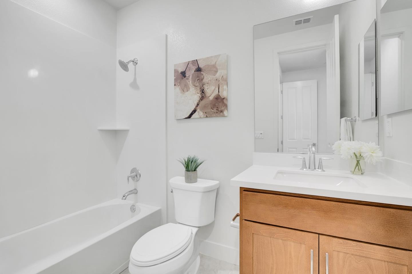 Detail Gallery Image 24 of 40 For 1235 Merry Loop, Milpitas,  CA 95035 - 3 Beds | 3 Baths