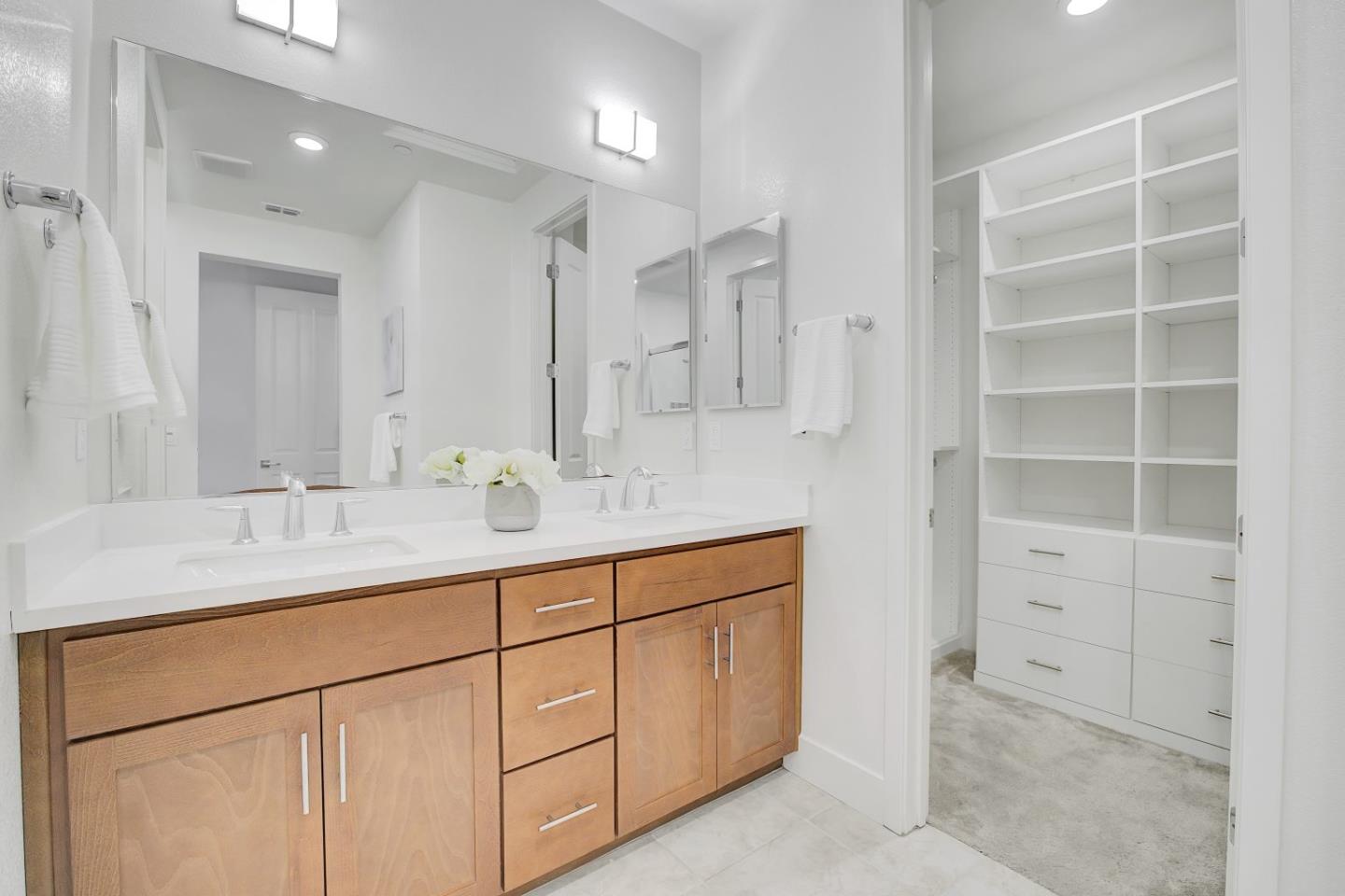Detail Gallery Image 28 of 40 For 1235 Merry Loop, Milpitas,  CA 95035 - 3 Beds | 3 Baths