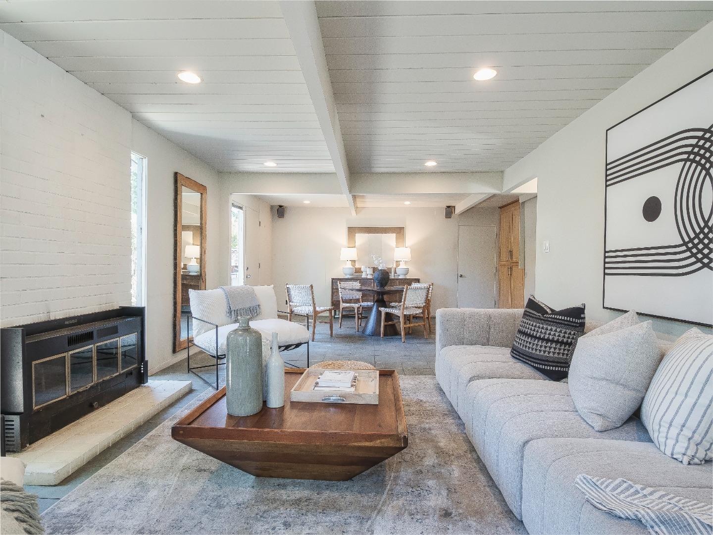 Detail Gallery Image 11 of 23 For 1617 Fairwood Ave, San Jose,  CA 95125 - 4 Beds | 2 Baths