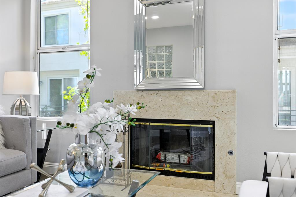 Detail Gallery Image 5 of 43 For 420 Milan Dr #106,  San Jose,  CA 95134 - 2 Beds | 2/1 Baths