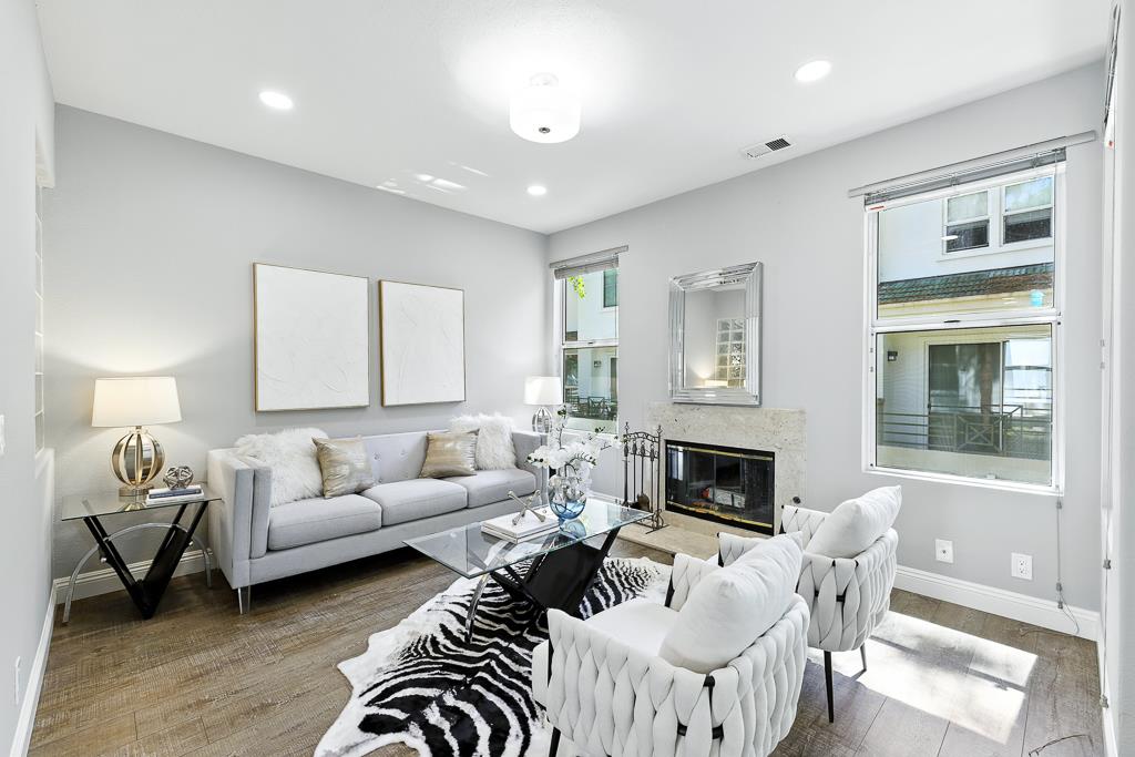 Detail Gallery Image 9 of 43 For 420 Milan Dr #106,  San Jose,  CA 95134 - 2 Beds | 2/1 Baths