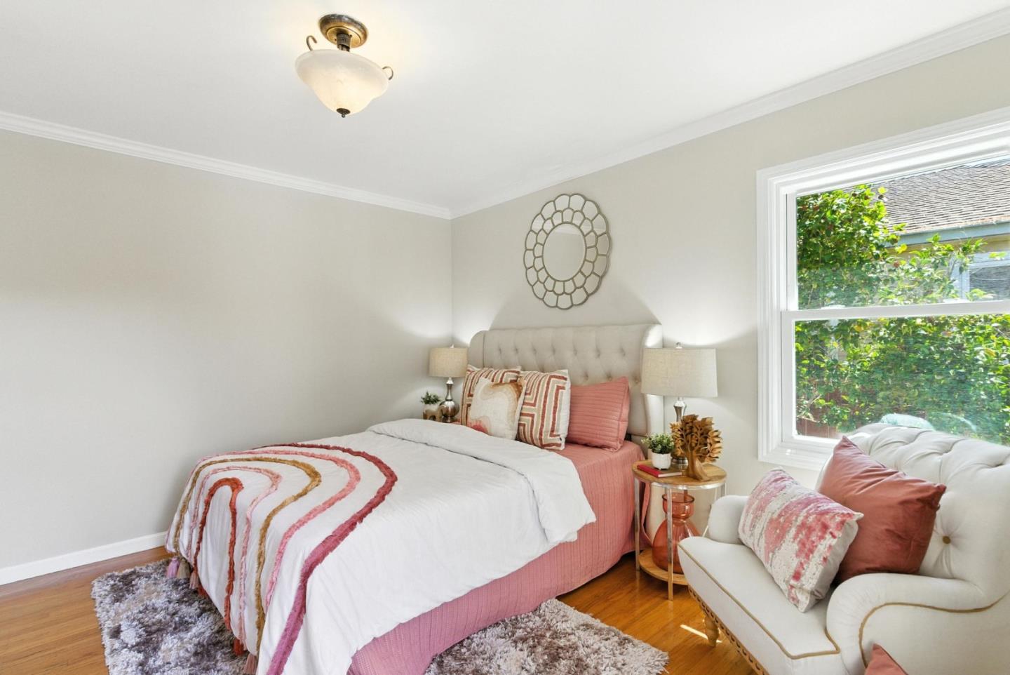 Detail Gallery Image 13 of 30 For 155 Oakview Dr, San Carlos,  CA 94070 - 4 Beds | 2 Baths