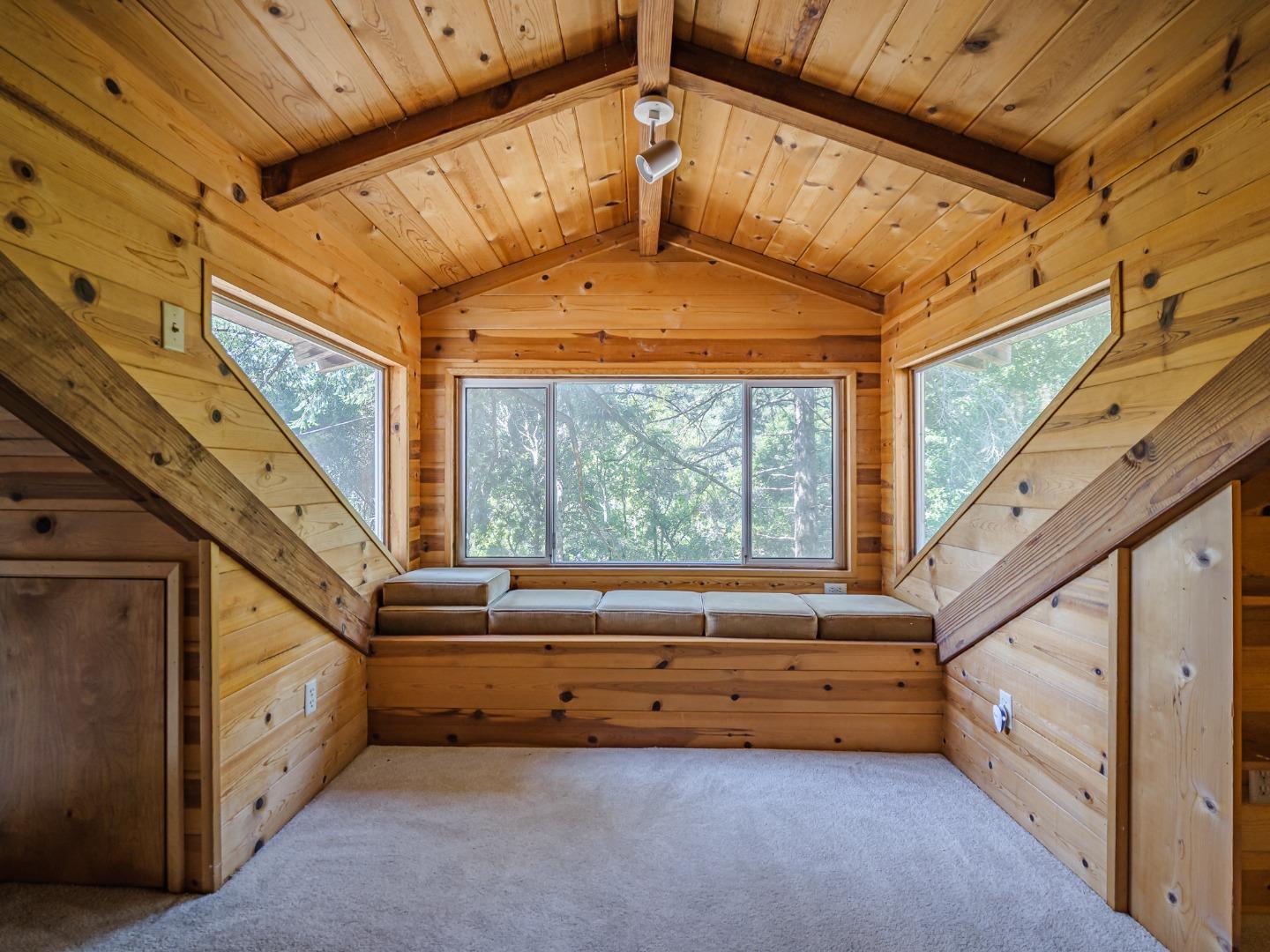 Detail Gallery Image 19 of 62 For 298 Vine Hill Rd, Santa Cruz,  CA 95065 - 4 Beds | 2 Baths