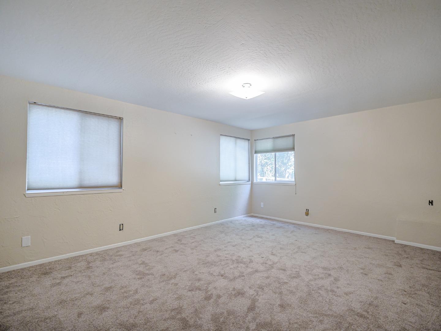 Detail Gallery Image 35 of 62 For 298 Vine Hill Rd, Santa Cruz,  CA 95065 - 4 Beds | 2 Baths
